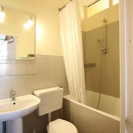 T3 Duplex Avec Parking Privatif A 100m Du Centre, Proche Thermes, Wifi, Equipe, Max 5 Pers, - Fr-1-608-269 La Bourboule